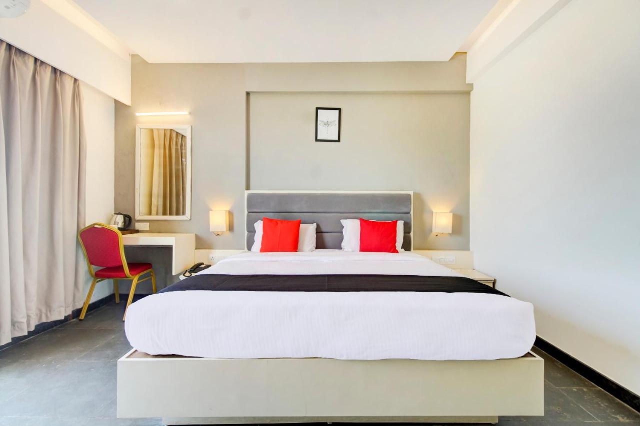 Capital O 77219 Hotel Dwarwata Dharwad Luaran gambar